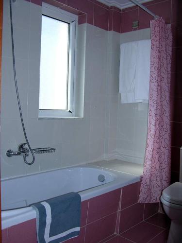Antonios Village Hotel & Apartments - image 3