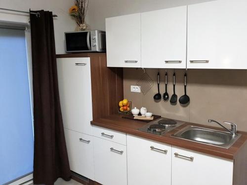 Apartment Mirella 1745 - image 11