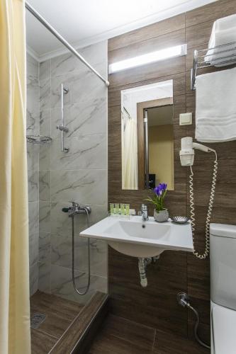 Egnatia Hotel - main image