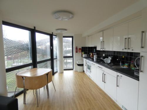 Newington Court (Stoke Newington) – London