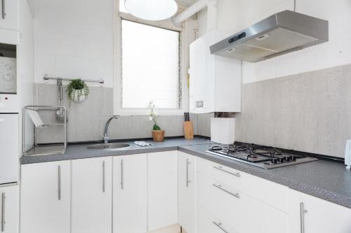 SANTS STATION PENTHOUSE 5
