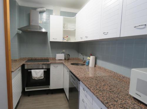 SUITEDREAMS - Av. Fener, Andorra la Vella (foto 9)