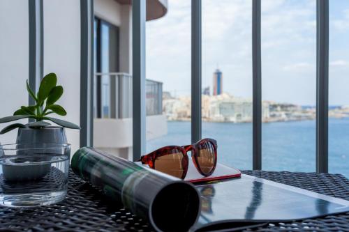 Plaza Regency Hotels - image 6