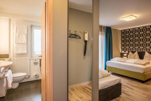 Bavaria Boutique Hotel - image 4