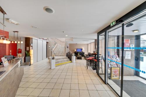 ทางเข้า, HOTEL RESTAURANT PARIS PACIFIC PARIS-VILLEJUIF- PRES DU METRO L'HAY LES ROSES LIGNE 14 - Direct PARI in วีลจีฟ