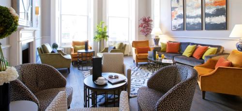 Photo - 54 Queen's Gate Hotel