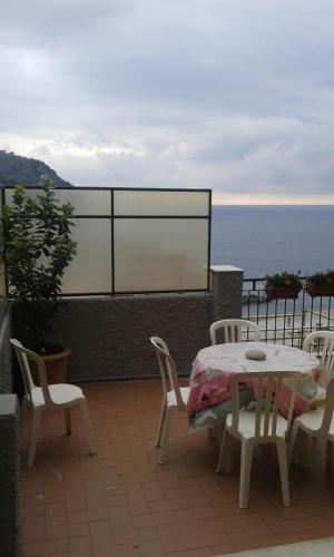 Partenope, Levanto (Foto 3)