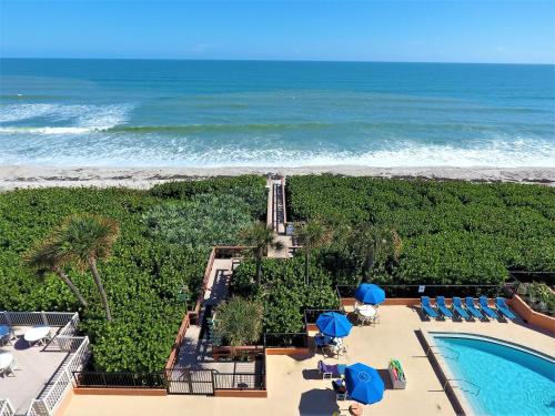 Oceanique Resort by Capital Vacations in Indian Harbour Beach, USA