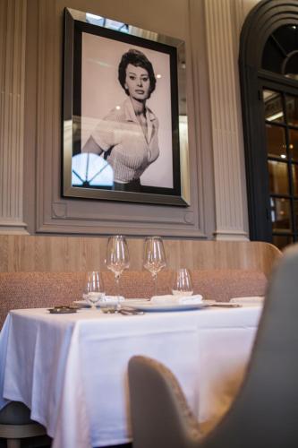 The Originals Boutique La Maison Rouge Lens Ouest (Qualys-Hotel) - image 5