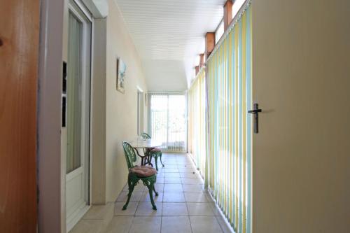 Maison 4 couchages dans quartier calme - image 9