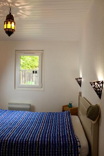 Petite maison 2 chambres 4 personnes - image 11