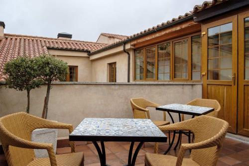 Ikonik Plaza Mercado - image 9