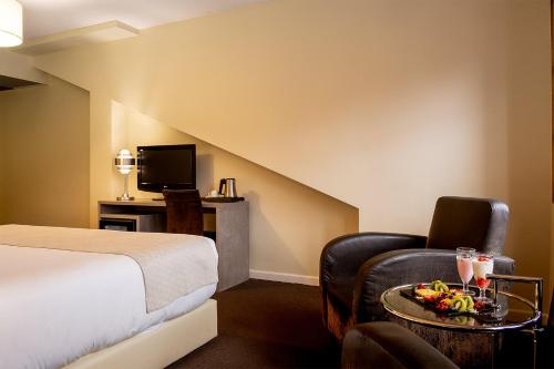 Ikonik Plaza Mercado - image 4