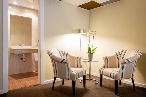 Ikonik Plaza Mercado - image 2