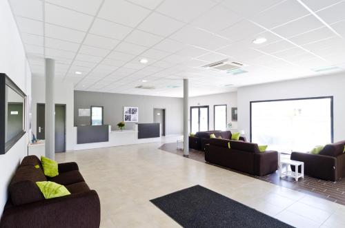 Résidence Néméa Le Domaine des Mauriers - image 11