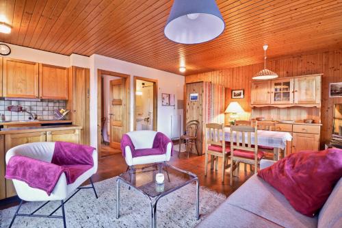Bel appartement au centre de Champéry avec vue in Champéry, Schweiz