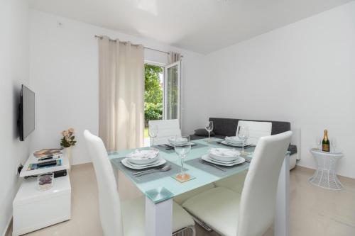  Apartments Peca in Zadar