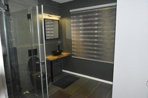Penthouse - 1st Line To The Sea, Bat Yam (photo 8)
