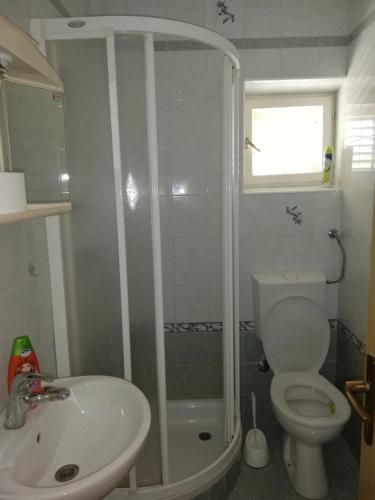  RAB stan in Mundanije
