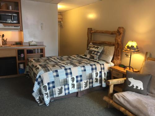 Ouray Riverside Inn Cabins Ouray Co Room Rates Photos