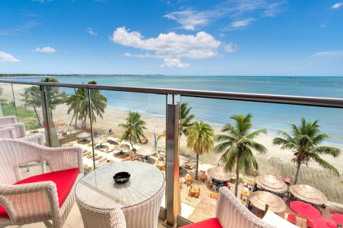 Ramada Suites by Wyndham Wailoaloa Beach Fiji