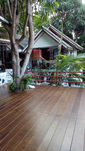 Deluxe Bungalow with Garden View image 10