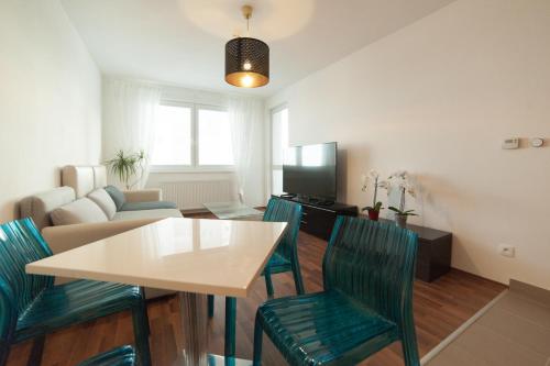After Eight Apartment, Bratislava (foto 2)