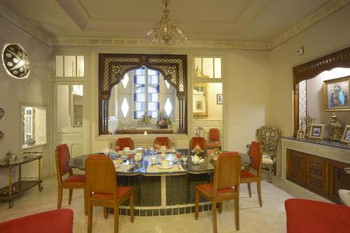 Ételek és italok, Maison d'Hotes Dar Ennassim in La marsa