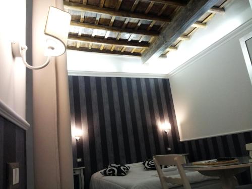 Navona Nice Room - image 5