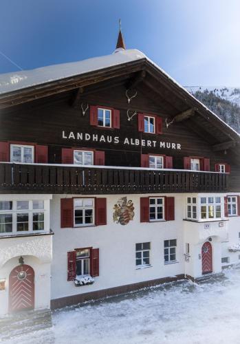 Landhaus Albert Murr - Bed & Breakfast St. Anton am Arlberg