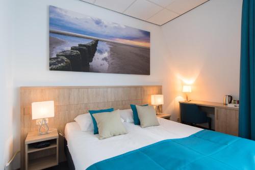 Hotel Nes - main image