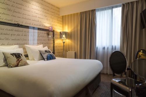 Hotel The Originals Boutique Rueil Sur Seine Rueil Malmaison