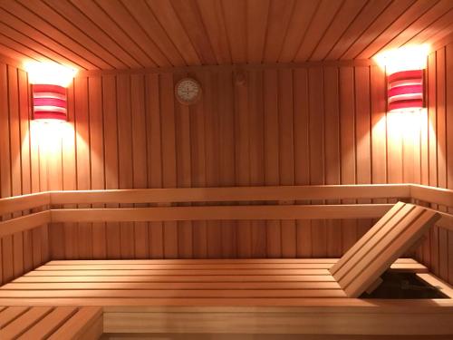 2-Zimmer-Whg im Souterrain mit neuer Sauna