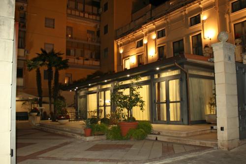Hotel Villa Cibele - main image