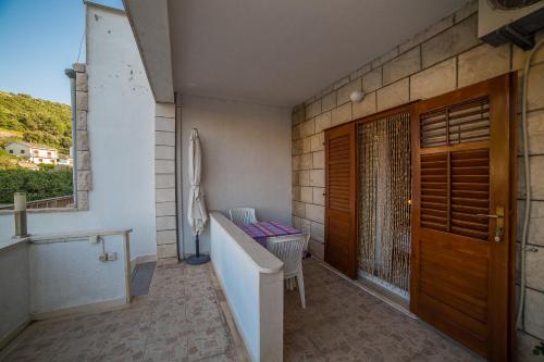  Apartmani Ina in Povlja