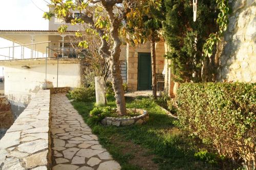 Gorgones, sea-front, great view Gorgones, sea-front, great view