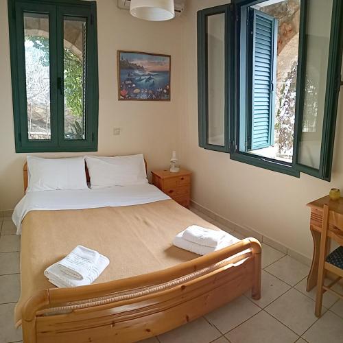 Gorgones, sea-front, great view Gorgones, sea-front, great view