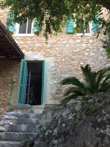  The Mandarina House in 21465 Jelsa