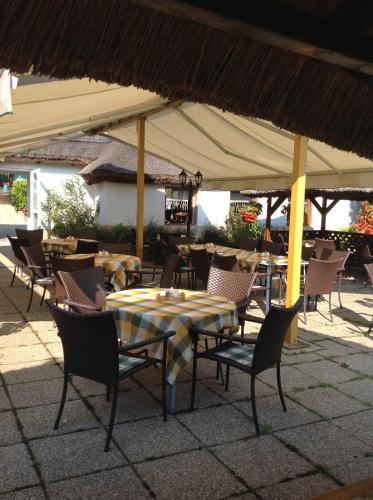 Viktória Inn Tihany - image 8