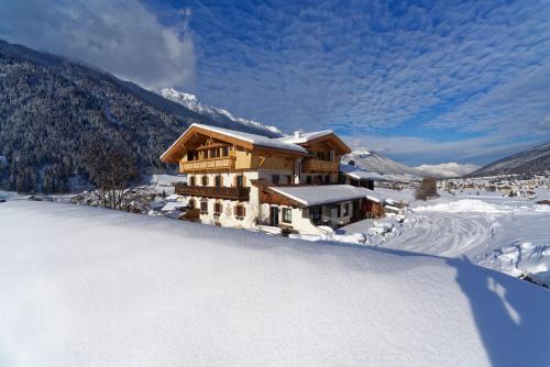 A szálláshely kívülről, Fleckhof in Neder