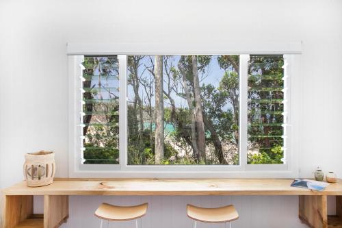 Pebbly Beach Escape Room Type - Studio with Ocean View