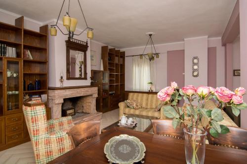  Areti' s Home in Volos