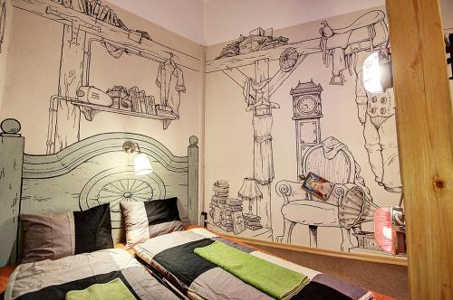 Lavender Circus Hostel Doubles & Ensuites - image 7