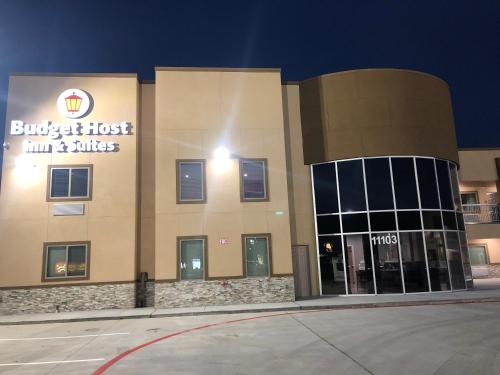 Budget Host Inn & Suites in Sugarland