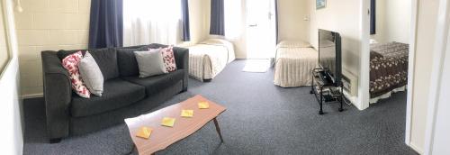 Alma Motel in โออามารุ