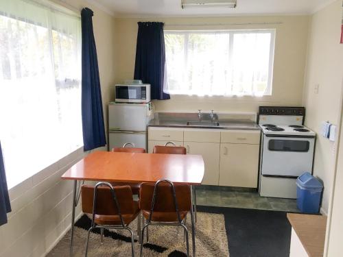 Alma Motel in โออามารุ