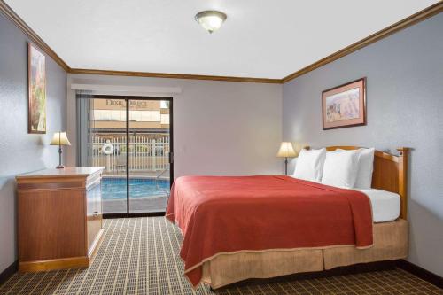 Howard Johnson by Wyndham St. George Hotel & Suites, St. George (fotografie 3)
