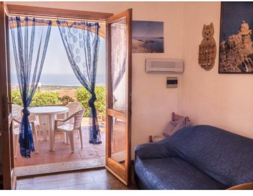  Appartamento bella vista, Pension in Isola Rossa