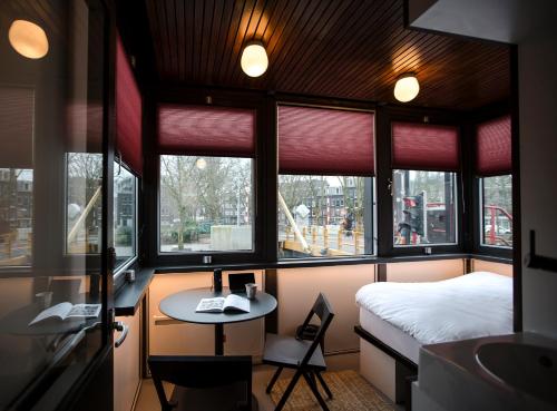 SWEETS - Theophile de Bockbrug, Amsterdam