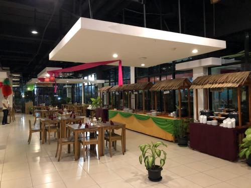 Khách sạn Burza